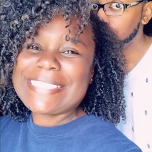 Meet your Posher, Candace